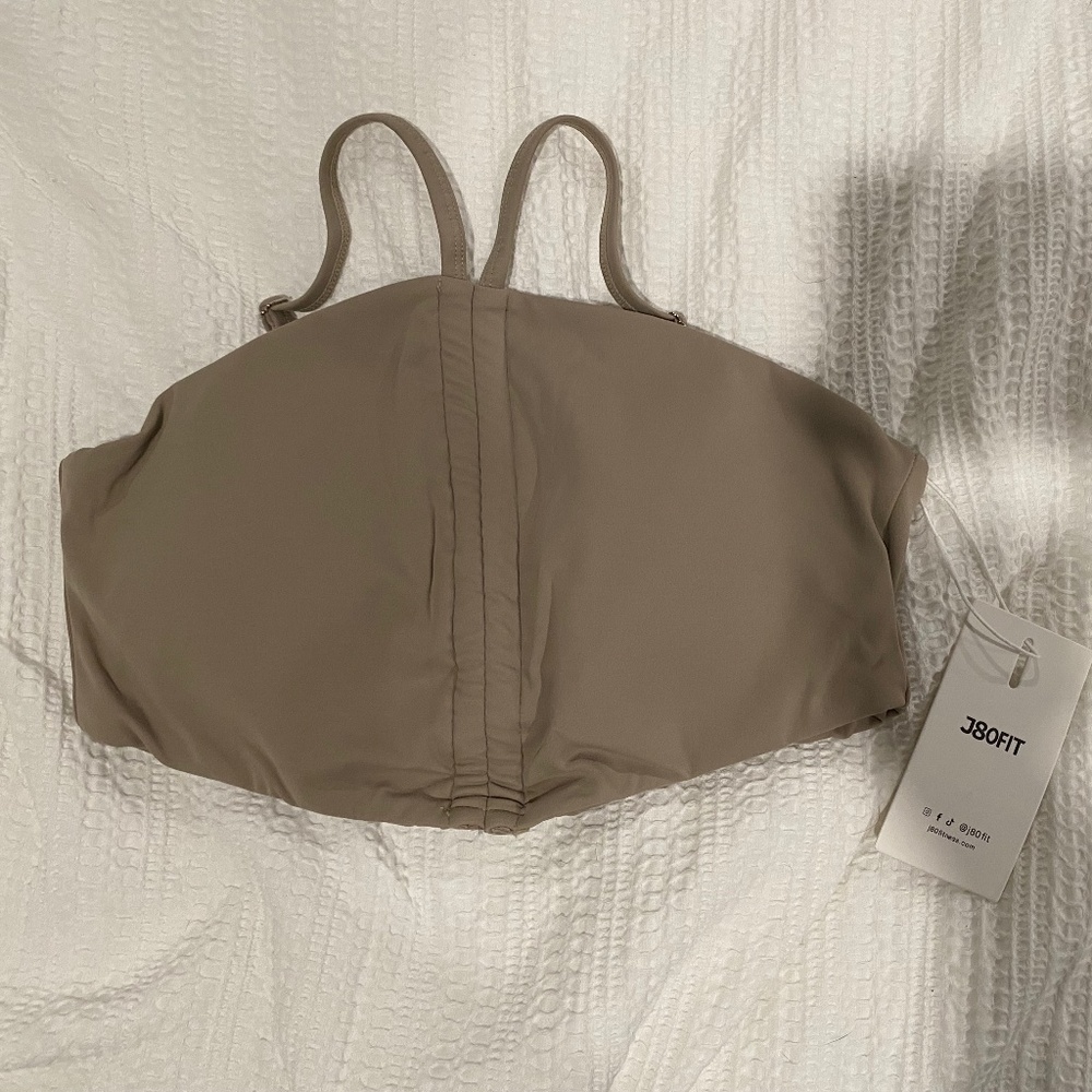J80 Fit Flow Bra - Size L - Tan
